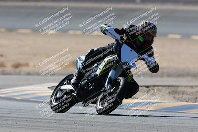 media/Feb-13-2022-SoCal Trackdays (Sun) [[c9210d39ca]]/Turn 14 (1130am)/